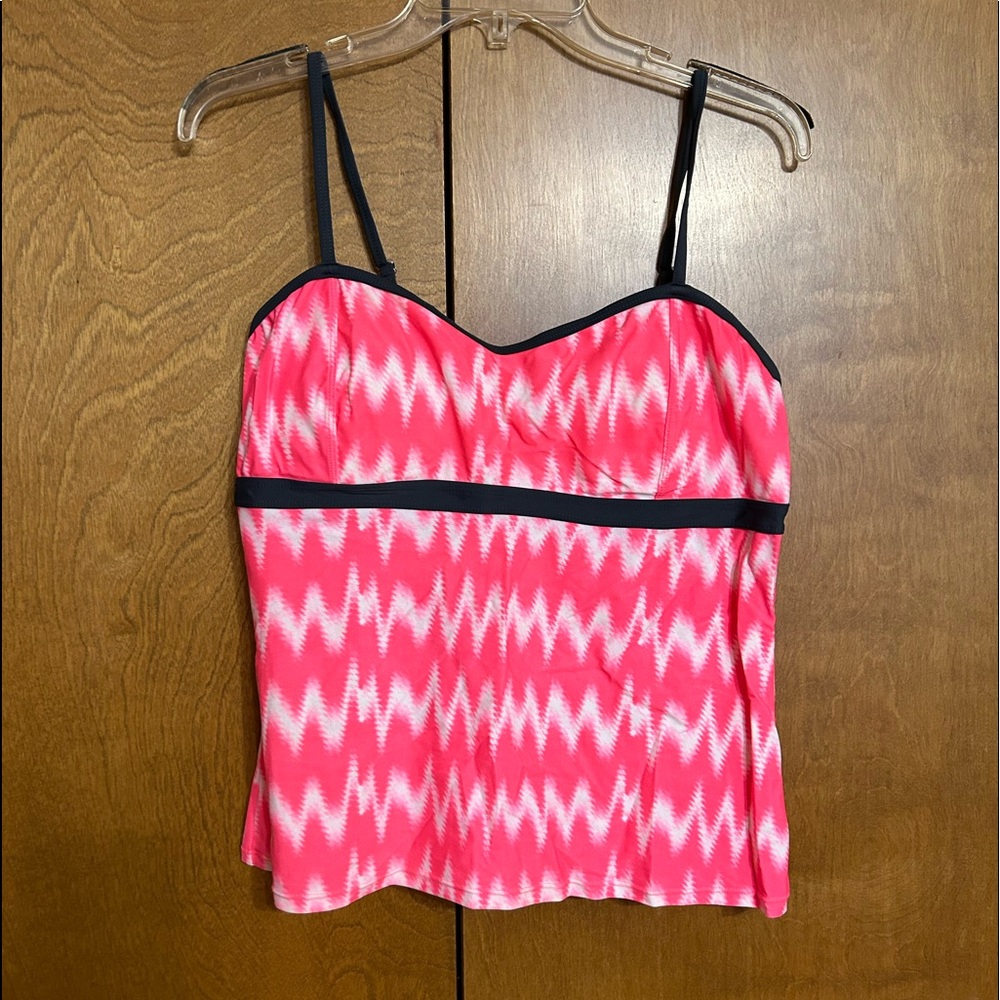 NWT Tek Gear grey swim skort w/zippered side pockets & elastic waist L bonus top - Picture 12 of 16